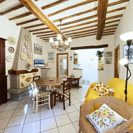 Casa Marina - Argonautivacanze *